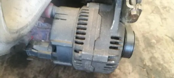 Mitsubishi Carisma Generator/alternator 0123315015 md325700