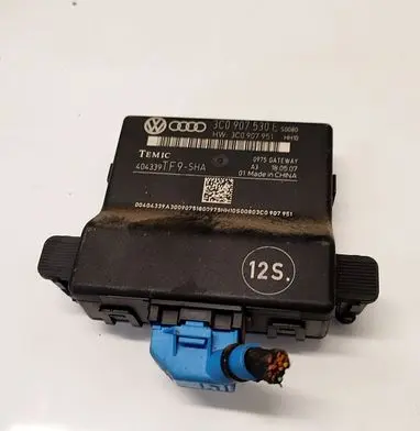 Volkswagen PASSAT B6 Other control units/modules 3C0907530E