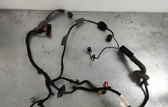 Volvo XC60 Front door wiring loom 31466500