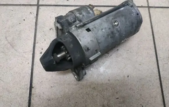 Peugeot 207 Starter motor 966285418000
