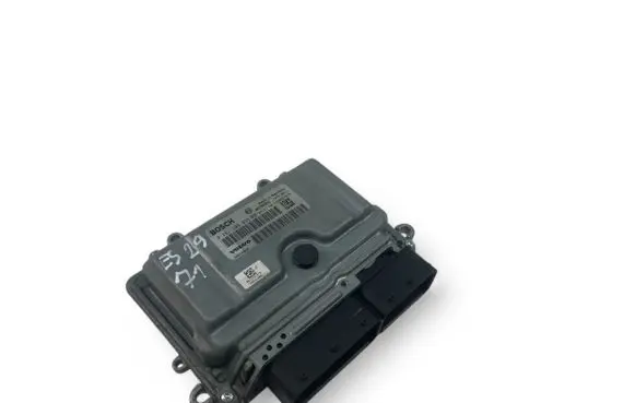 Volvo C70 Engine control unit/module ECU 30650454 0261209038