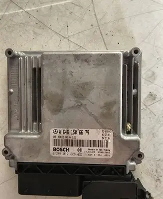 Mercedes-Benz C W203 Engine control unit/module A6461506679