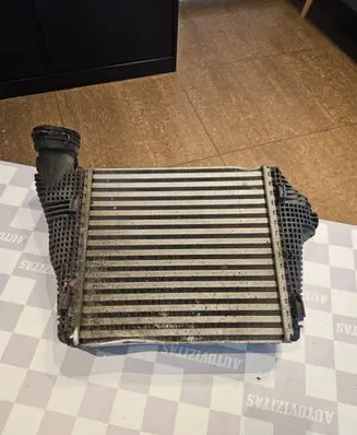 Porsche Macan (95B) Intercooler radiator 95B145804B T95B102 07042017