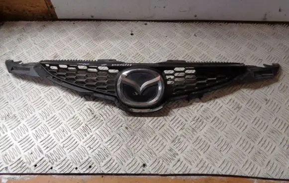 Mazda 2 Front bumper upper radiator grill D65150711