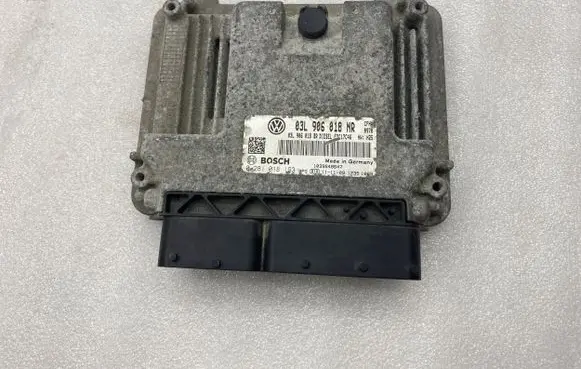 Skoda Octavia Mk2 (1Z) Engine control unit/module 03L906018NR