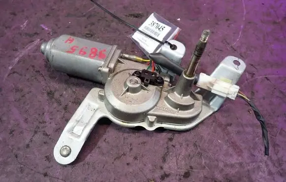 Chevrolet Spark Rear window wiper motor