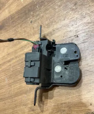 BMW 1 F20 F21 Tailgate/trunk/boot lock/catch/latch 7248075