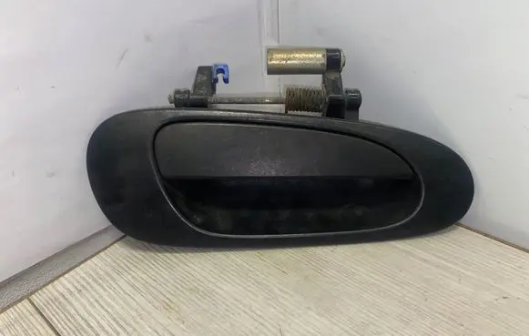 Honda Civic Front door exterior handle S6dfrr
