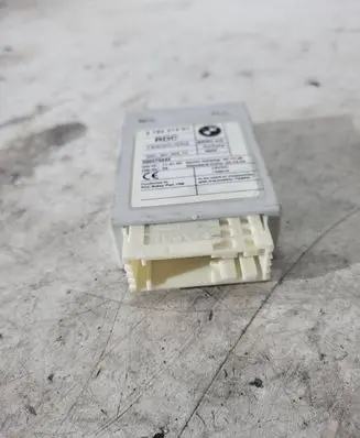 BMW 5 E60 E61 Tire pressure control unit 6785279 200373444 053100100312