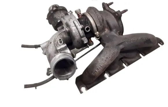 Audi A5 8T 8F Turbo 06H145702Q