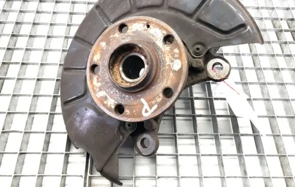 Volkswagen Scirocco Front wheel hub spindle knuckle