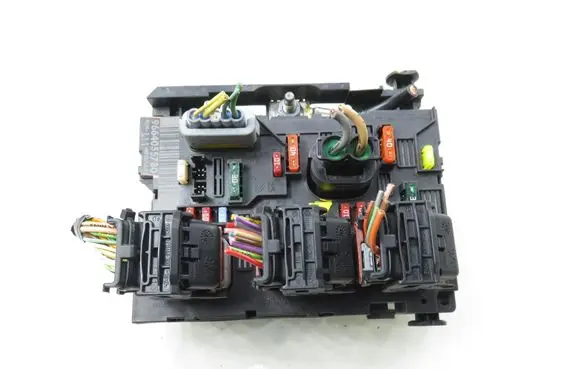 Peugeot 207 BSM Control unit 9664055780