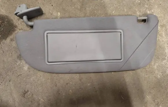 Peugeot 607 Sun visor