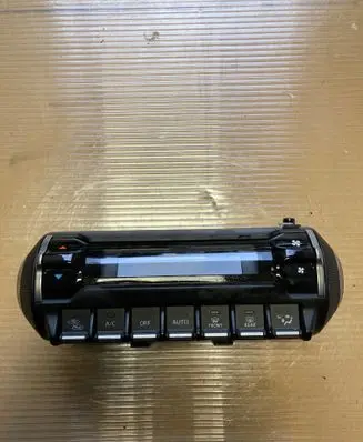 Suzuki Ignis Climate control unit 3951062R00