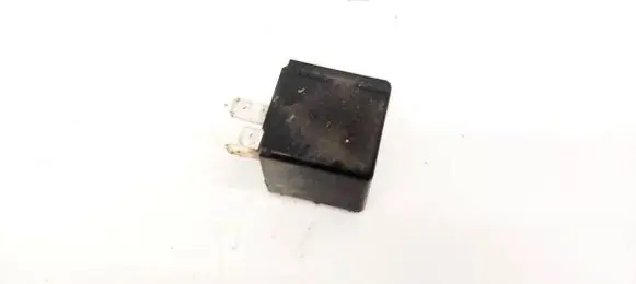 Volkswagen Golf III Other relay 191953227A 4DB00375064