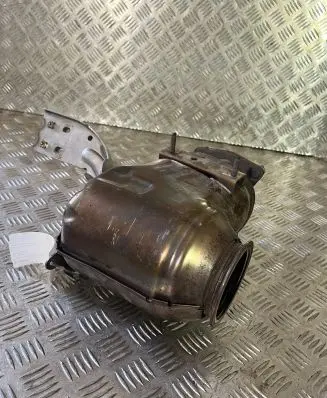Volvo XC90 Catalyst/FAP/DPF particulate filter 31430861