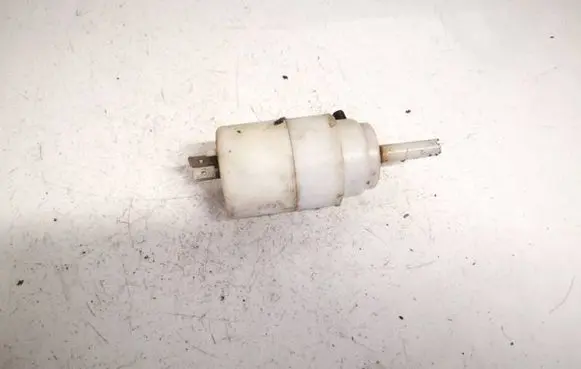 Renault Espace III Windscreen/windshield washer pump