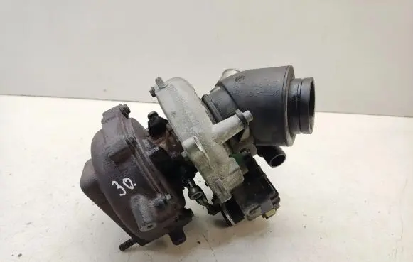 Audi A5 8T 8F Turbo 059145721 059145721G 767649