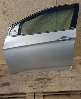 Hyundai i40 Front door 121212
