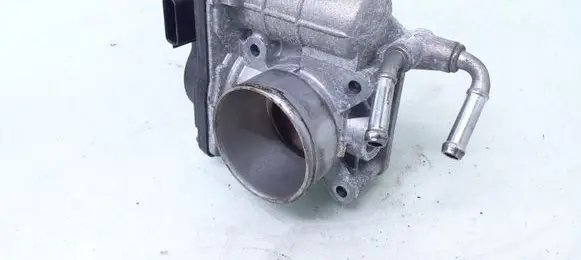 Nissan Juke I F15 Electric throttle body valve 52601 K16062