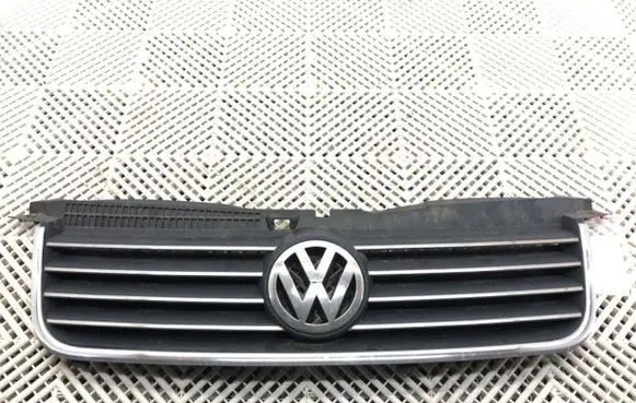 Volkswagen PASSAT B5.5 Front grill 