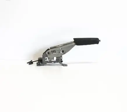 Skoda Octavia Mk2 (1Z) Hand brake release handle 1Z2711303C