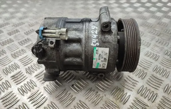 Opel Insignia A Air conditioning (A/C) compressor (pump) 13232307