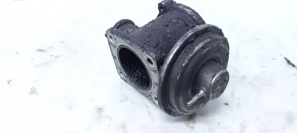 BMW 5 E60 E61 EGR valve 7791480