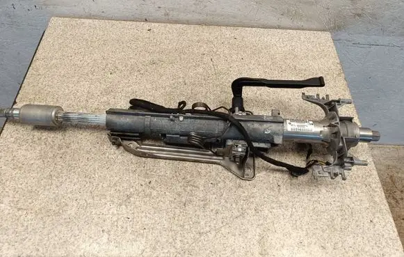 BMW 3 E90 E91 Steering wheel axle 6786891 881401084515 10B3301122864