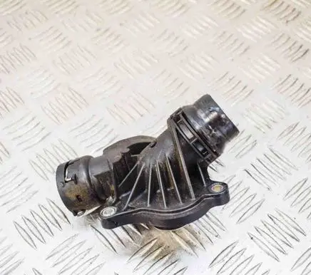 BMW 7 E65 E66 Thermostat 