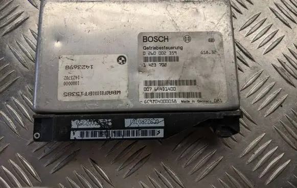 BMW 5 E39 Transmission gearbox valve body 0260002359 1423702 007644D1400