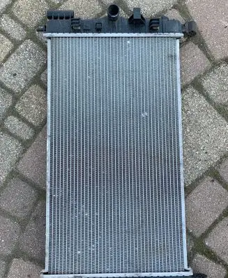 Opel Insignia A Coolant radiator 0995480002 63071501E