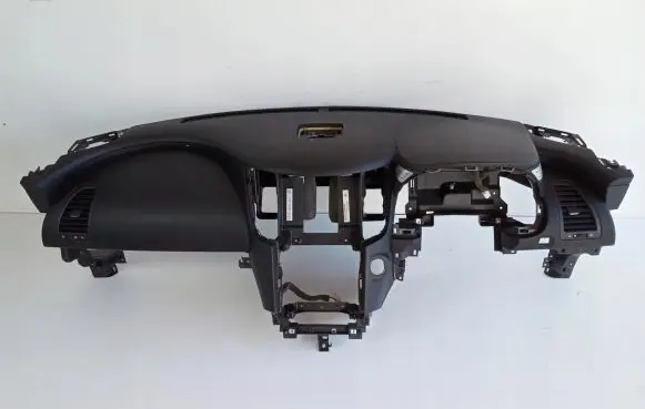 Infiniti QX70 S51 Dashboard 00000