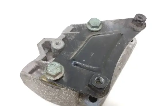 Volkswagen Golf Plus Gearbox mounting bracket 1K0199111e