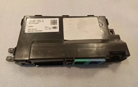Land Rover Defender Seat control module M8E214D600AC M8E214C249AB 23110100293