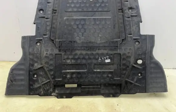 Opel Zafira B Engine splash shield/under tray 13114644