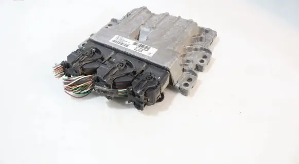 Renault Captur Engine control unit/module ECU S180158135