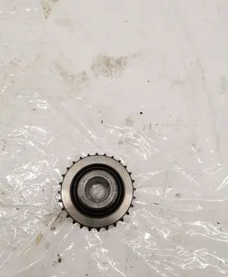 BMW 7 G11 G12 Timing chain sprocket 8586410