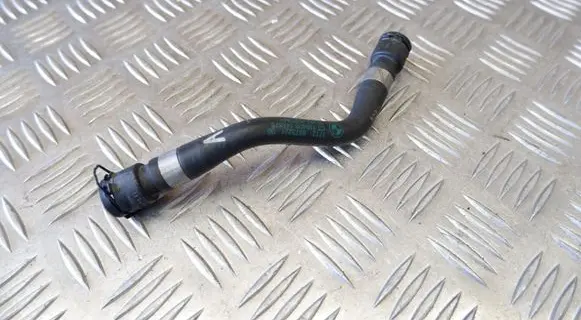 BMW 5 G30 G31 Engine coolant pipe/hose 8573221