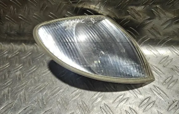 Renault Scenic I Front indicator light 7700831467 88201095