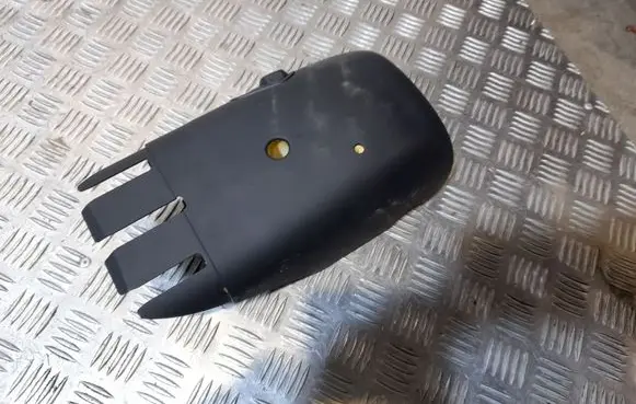 Steering wheel column trim