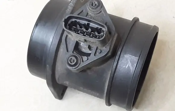 Volvo S60 Mass air flow meter 8670115 0280218088