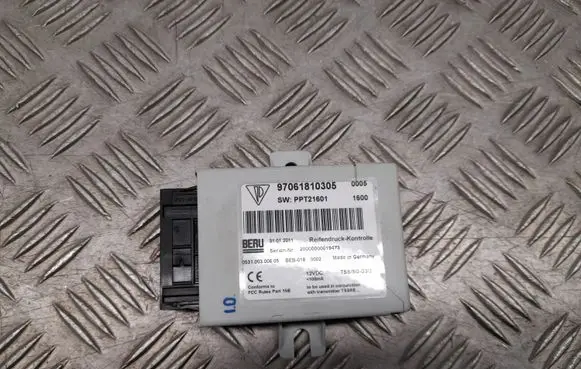 Porsche Panamera (970) Tire pressure control unit 97061810305