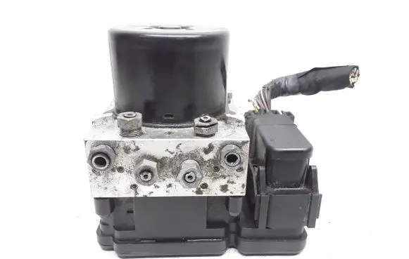 Volvo V40 ABS Pump 31423315 P31423315