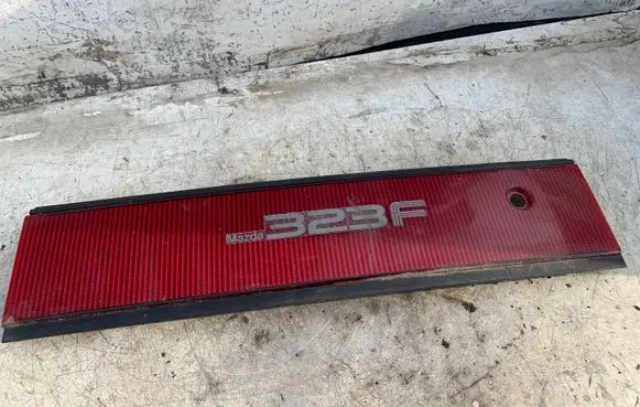 Mazda 323 F Tailgate trim