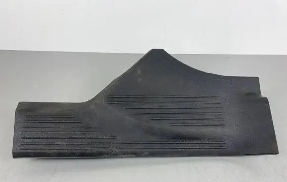 Nissan X-Trail T33 Rear sill trim cover 769546RROA