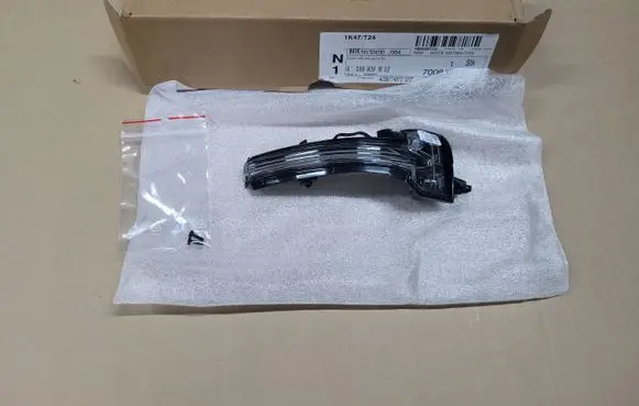 Mercedes-Benz A W177 Mirror indicator light 0999061802