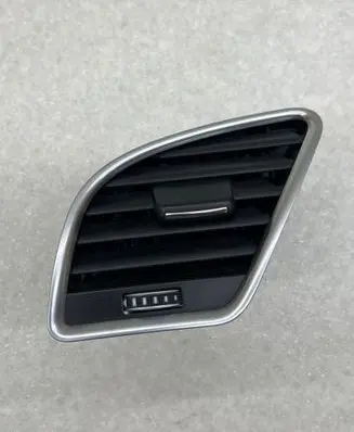 Audi A5 8T 8F Dashboard side air vent grill/cover trim 8T2820901F