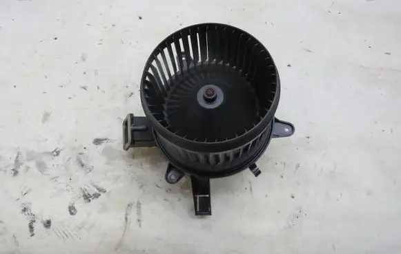 Fiat 500X Heater fan/blower 5T610480
