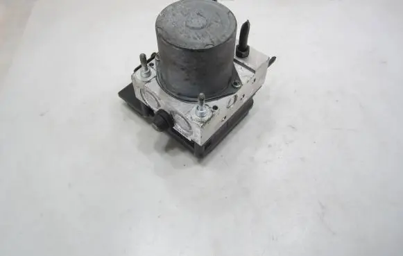 Audi A6 S6 C6 4F ABS Pump 4F0910517AD 4F0614517AA